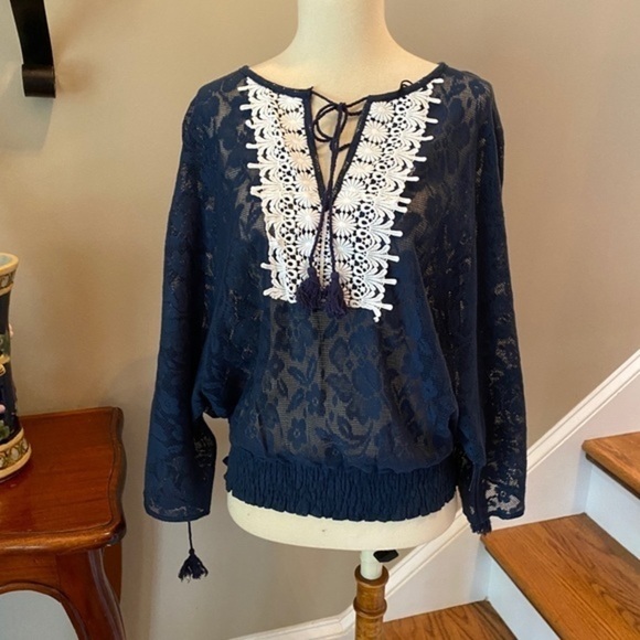 Love Riche Navy Lace Embroidered BOHO Top L - Picture 10 of 12